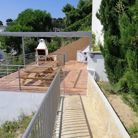 Yaco فيلة يوريت دي مار