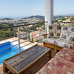 Villa Yaco *