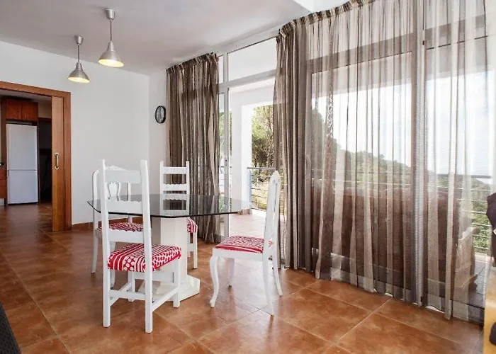 Yaco יורט דה מאר